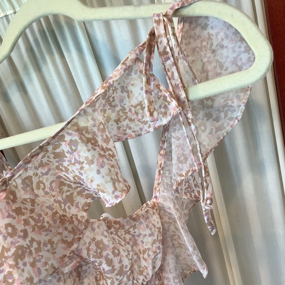 Lulu's Sweetest Frills Tie-Strap Smocked Bodysuit NWT Size Small - Picture 4 of 8